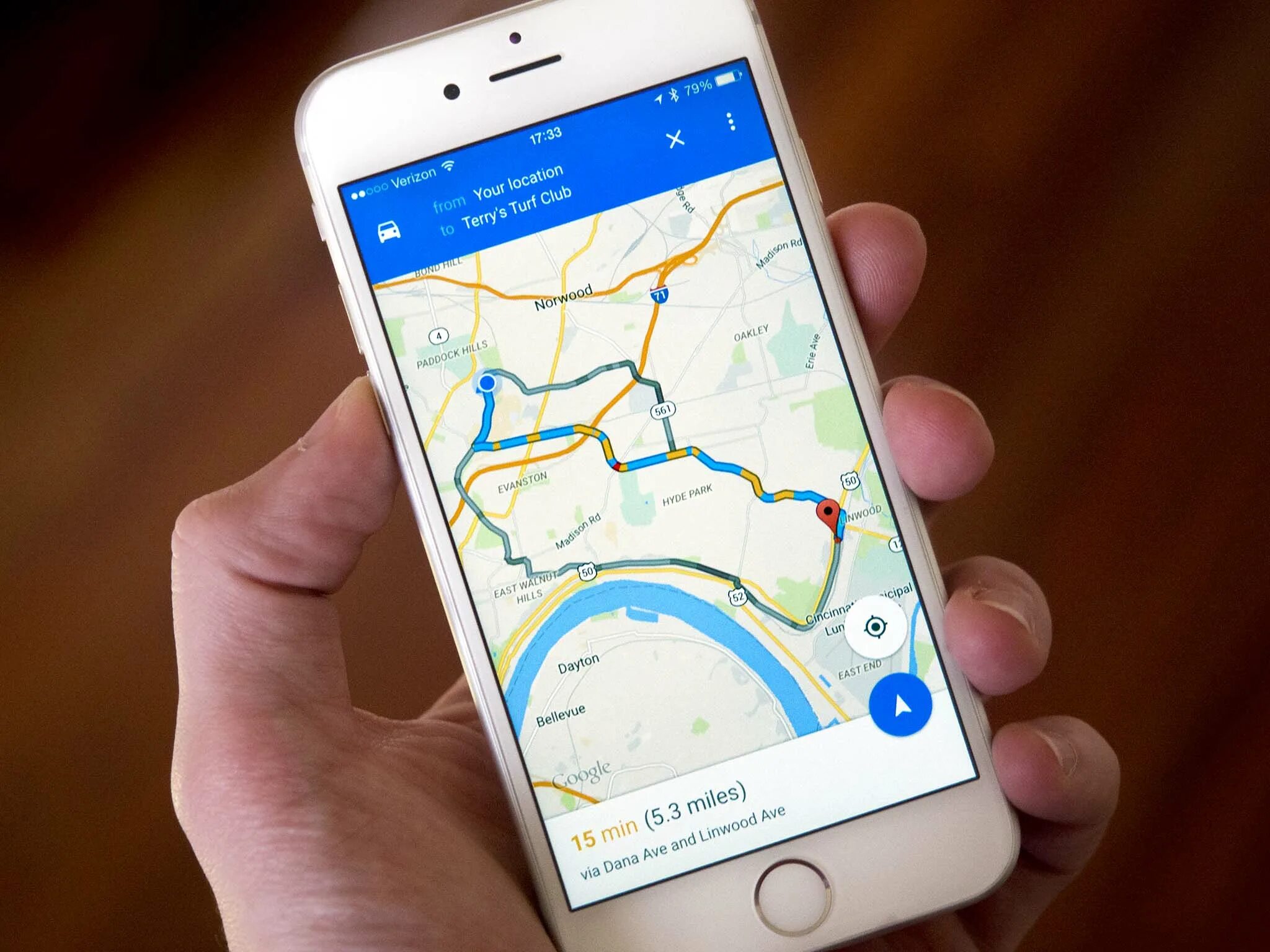 GPS на айфоне. Карты Google. Навигация iphone. Геопозиция автомобиля. Неправильное местоположение айфон