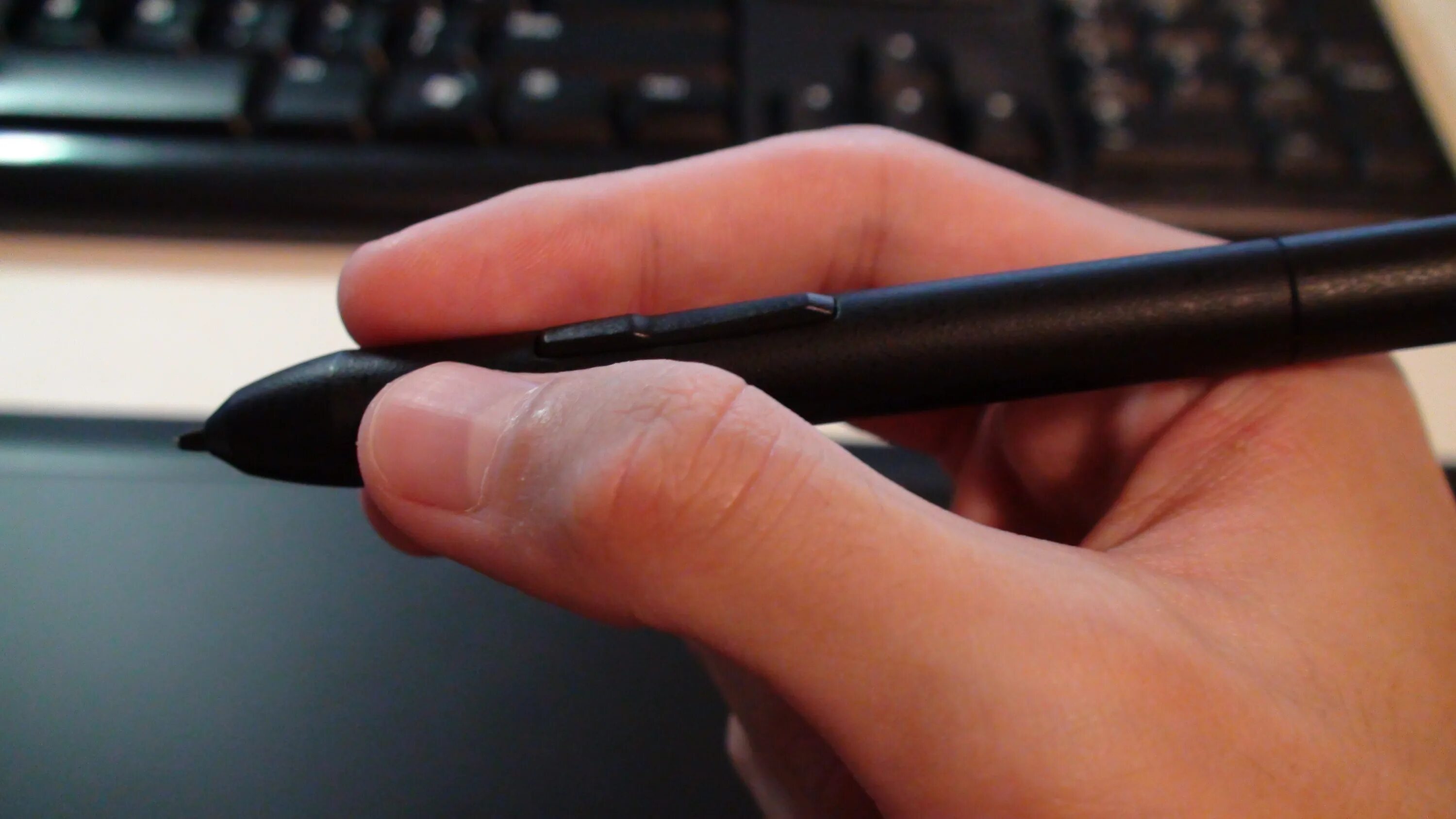 Планшет xp pen star 03. XP Pen Star 03. Кнопки пера графического планшета. Карандаш для ноутбук с кнопками перо. Ручка для osu.