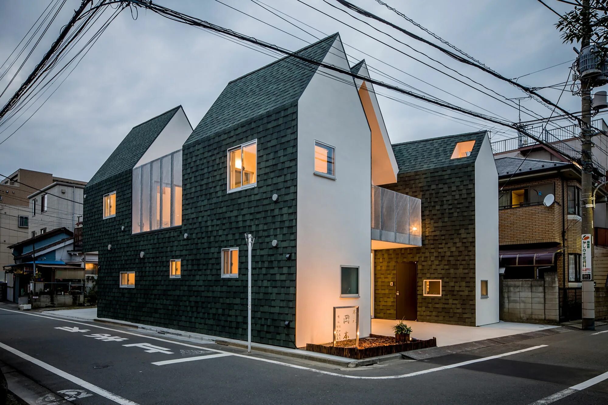 Городские частные дома. Современная архитектура мельбурн архитектор. Дом zx139. Городские частные дома. Неомодерн в архитектуре.