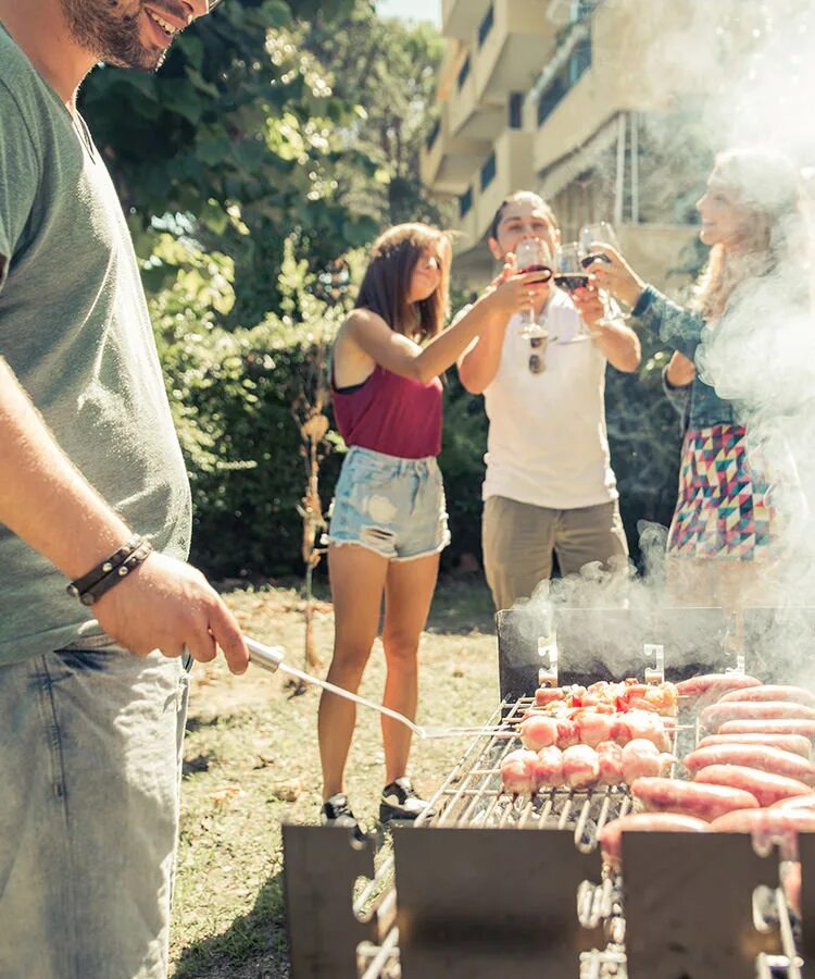 Гриль на природе. Симпатия шашлыки. Барбекю на природе. Барбекю на природе. Симпатия шашлыки.