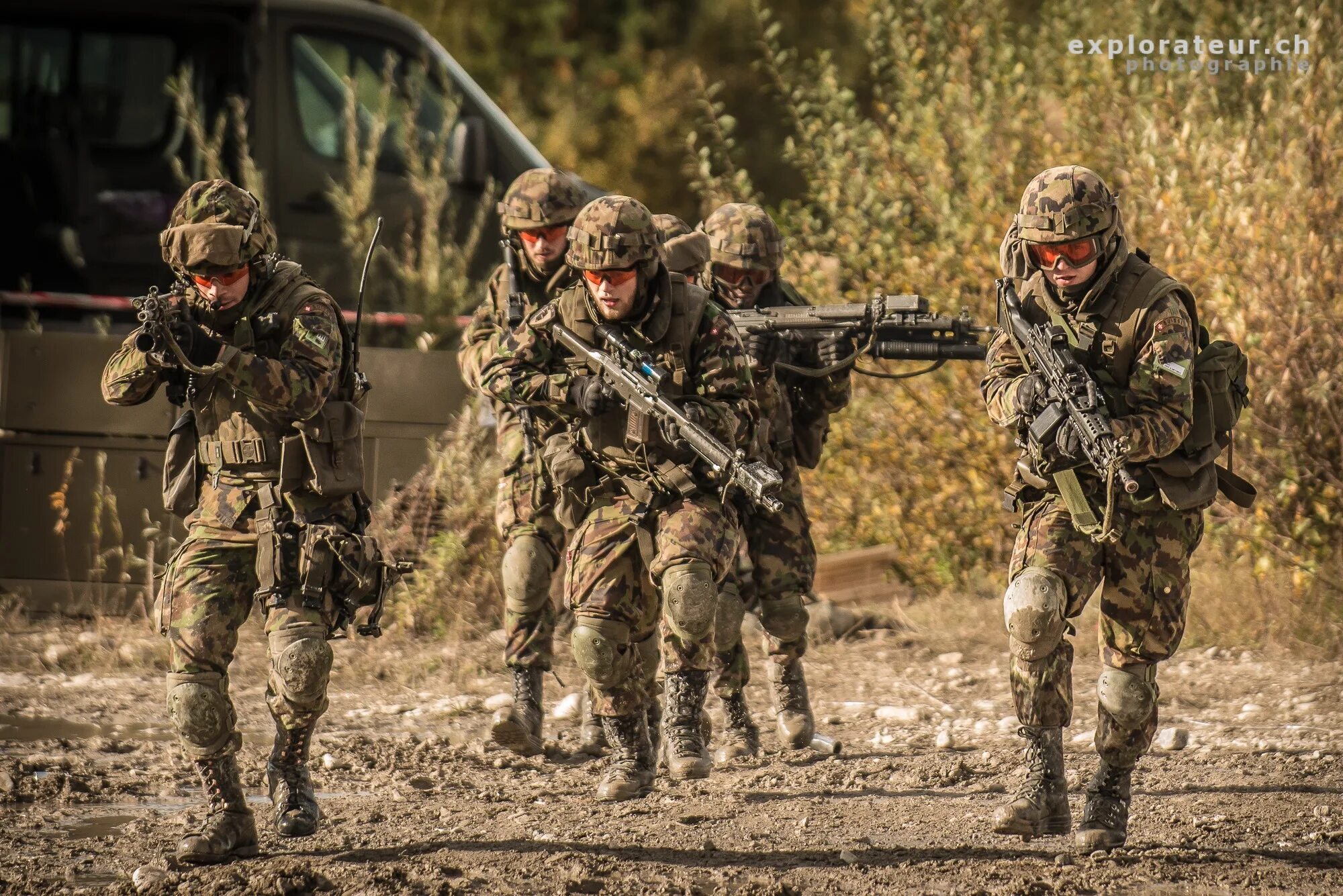 Swiss Armed Forces. Швейцарская армия. Могучая армия. Swiss Army Armored vicheal.