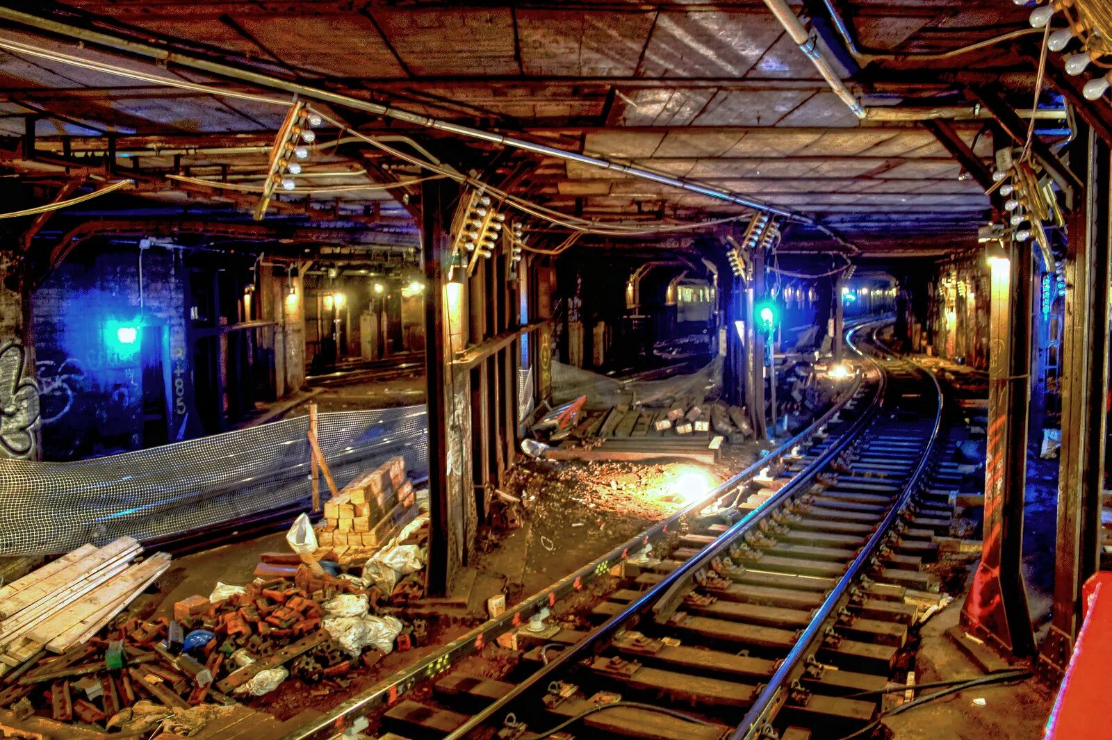 Метрополитены сша. Депо метро в Нью-Йорке. Станции метро Нью Йорка. Метро Нью Йорка тоннели. Станции метро Нью-Йорка фото.