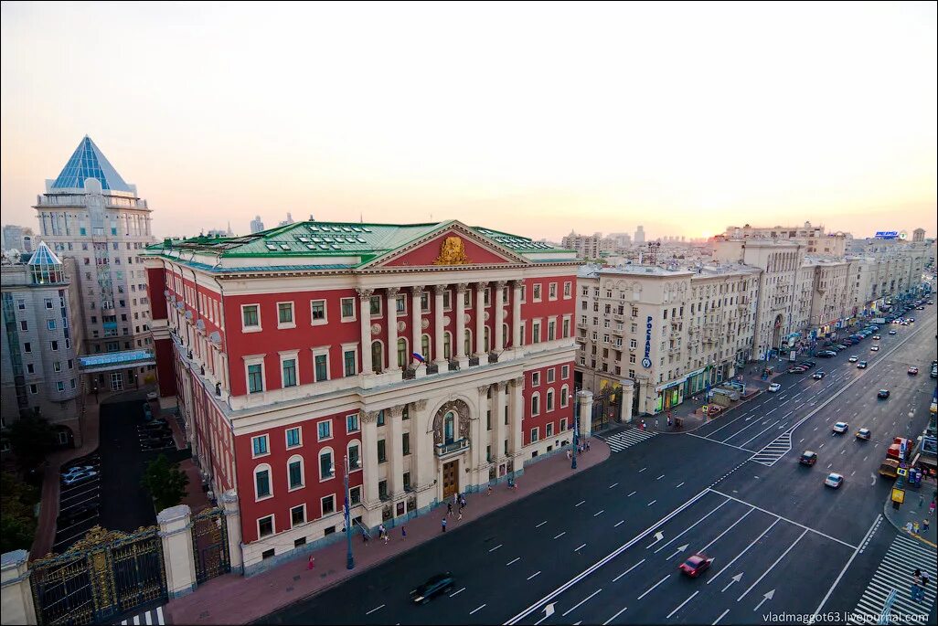 Городская администрация москва. Правительство Москвы, Москва, Тверская улица, 13. Мэрия Тверская 13. Тверская улица 13 мэрия Москвы. Ул Тверская правительство Москвы.