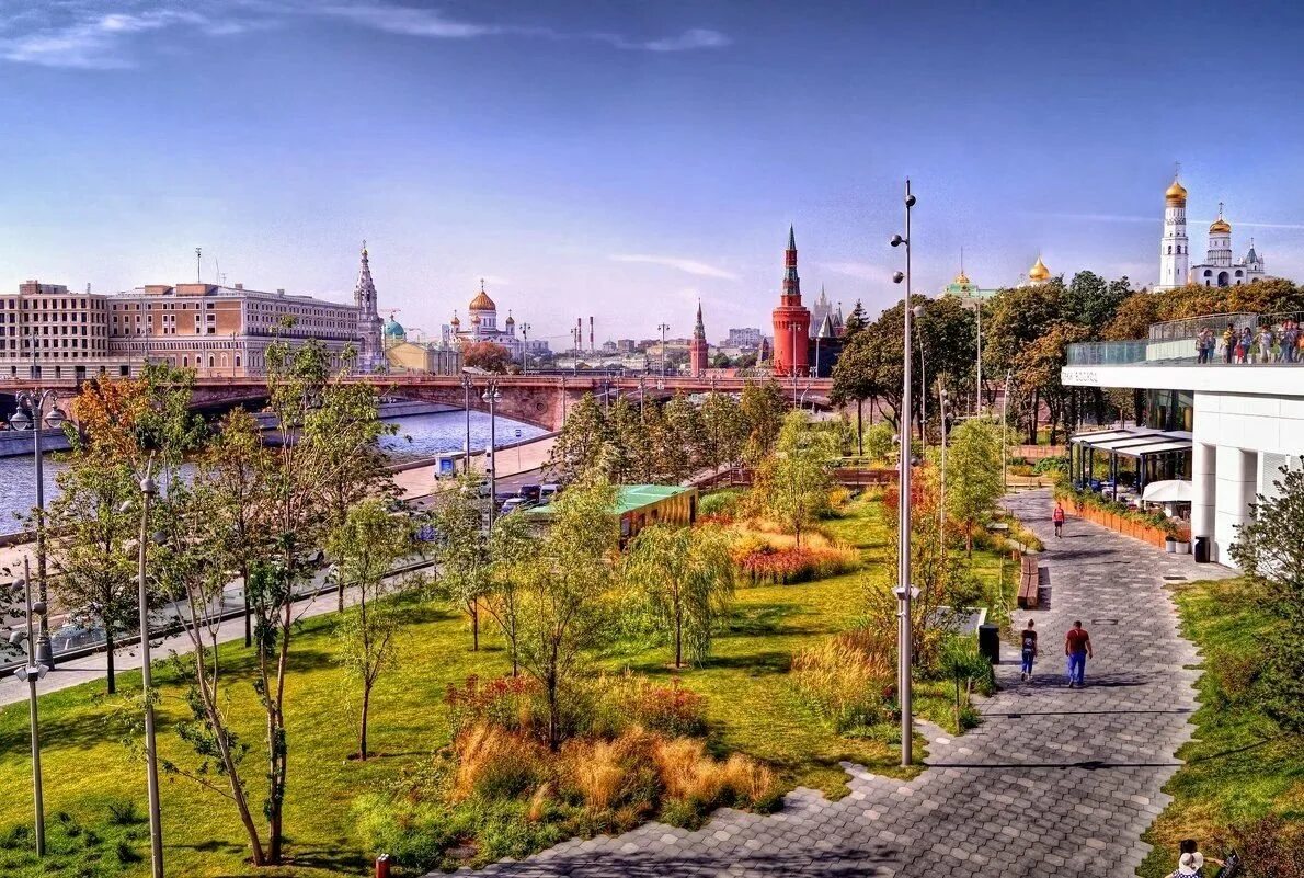 Места для прогулок в москве весной. Парк Зарядье. Парк Зарядье парк Москва. Ландшафтный парк Зарядье. Красная площадь парк Зарядье.