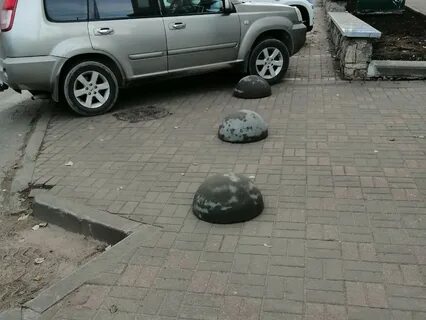 Ставить на тротуар