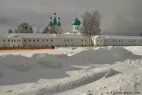 Два монастыря