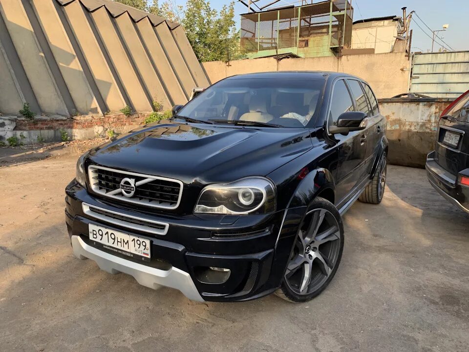 Тюнинг хс90. Вольво xc 90 2008 обвес. volvo xc90 обвес. обвес вольво хс90. вольво хс90 в черном обвесе.