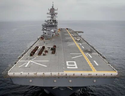 Uss bonhomme richard