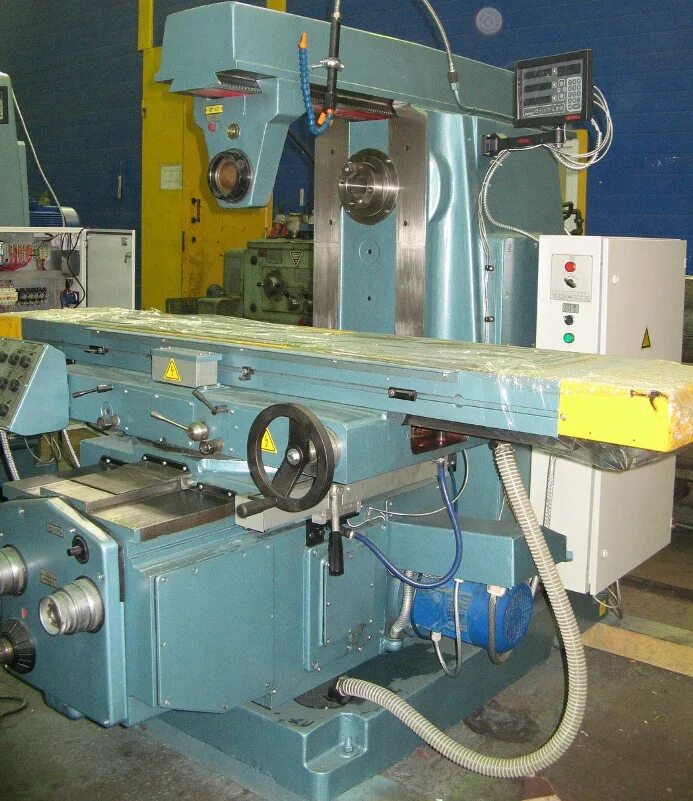 Токарный станок лт10м новый с консервации. Станок от 5. 1г340 с чпу. Станок заточной сзв-03мс. Токарный станок ит-1м.