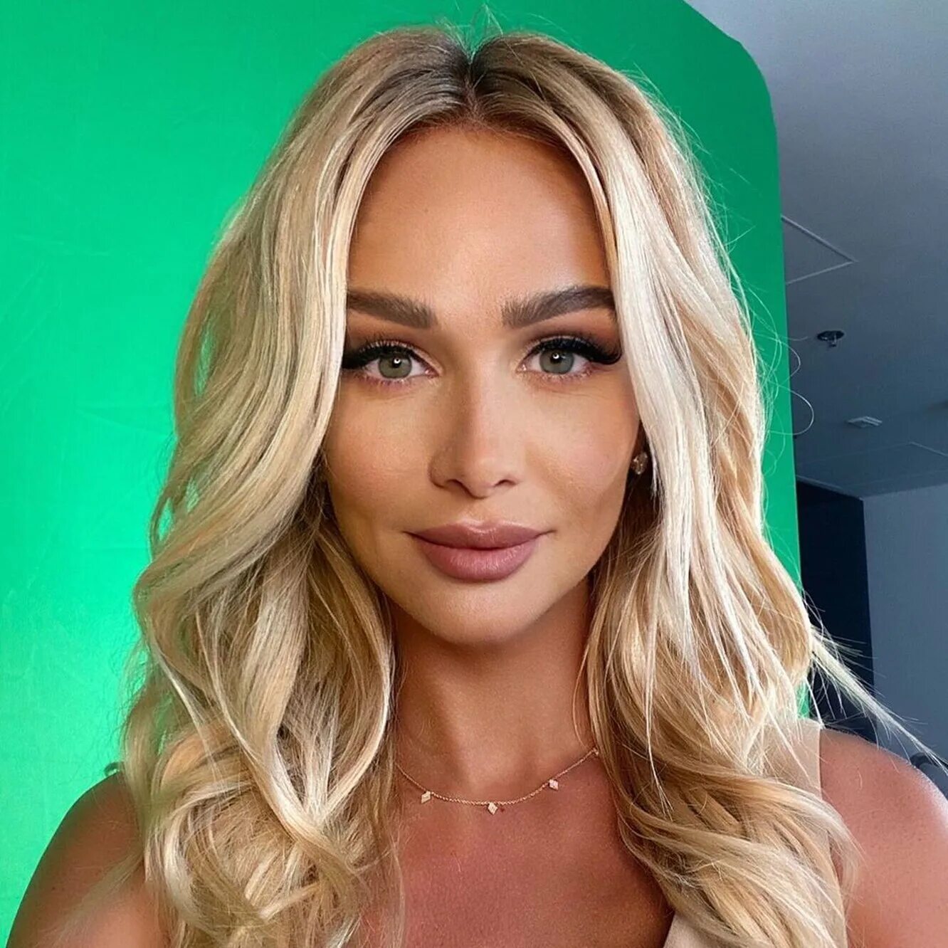 Лопырева сейчас. Вика лопырева 2022. Лопырева сейчас. Лопырева 2020. Вика лопырева 2022.