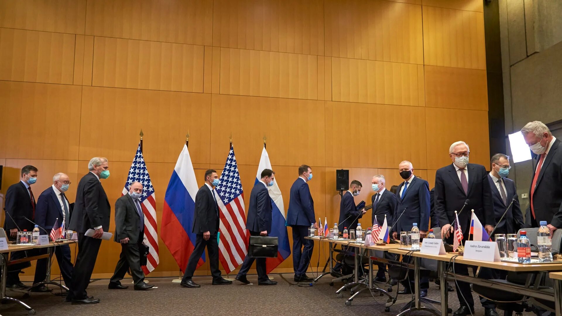 Переговоры сша. Замминистра финансов сша уолли адеймо,. Переговоры сша. Шерман сша замгоссекретаря. Американский стиль ведения переговоров.