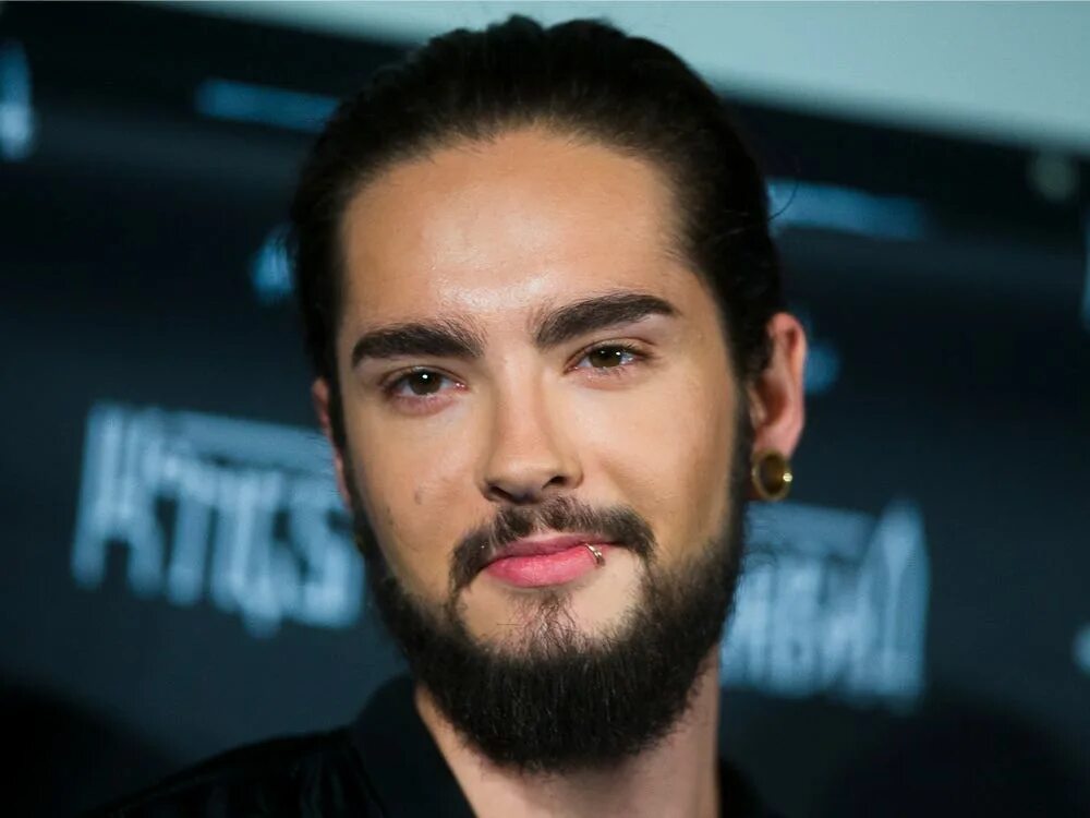 Tom kaulitz 2009. Том каулитц 2007. Tom kaulitz 2007. Tom kaulitz 2008. Том каулиц.