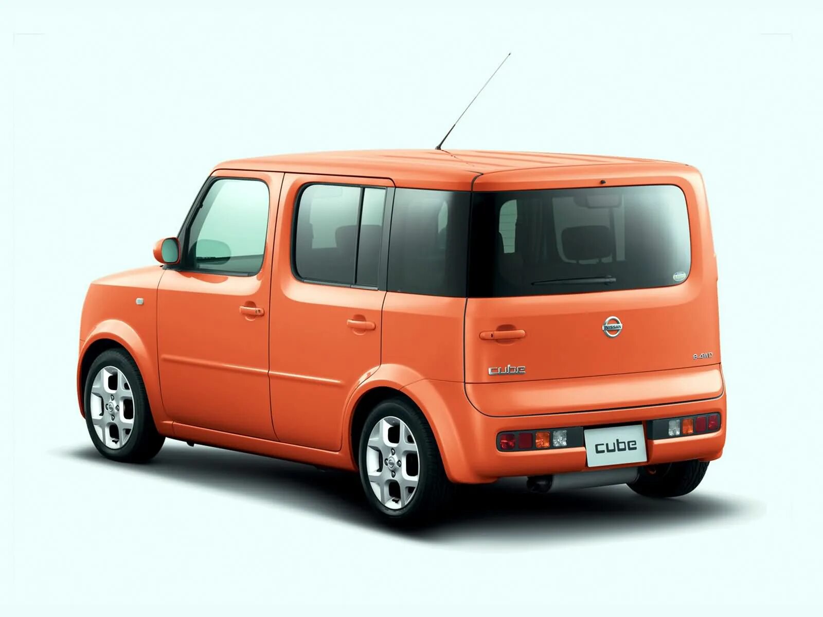 Cube модели. Nissan Cube 2003. Nissan Cube 2002. Ниссан куб 2007. Nissan Cube 4wd 2020.