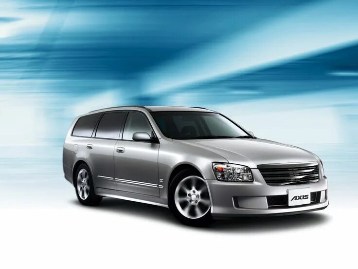 Nissan Primera Traveller 1999 года выпуска для рынка Великобритании и Ирландии. 