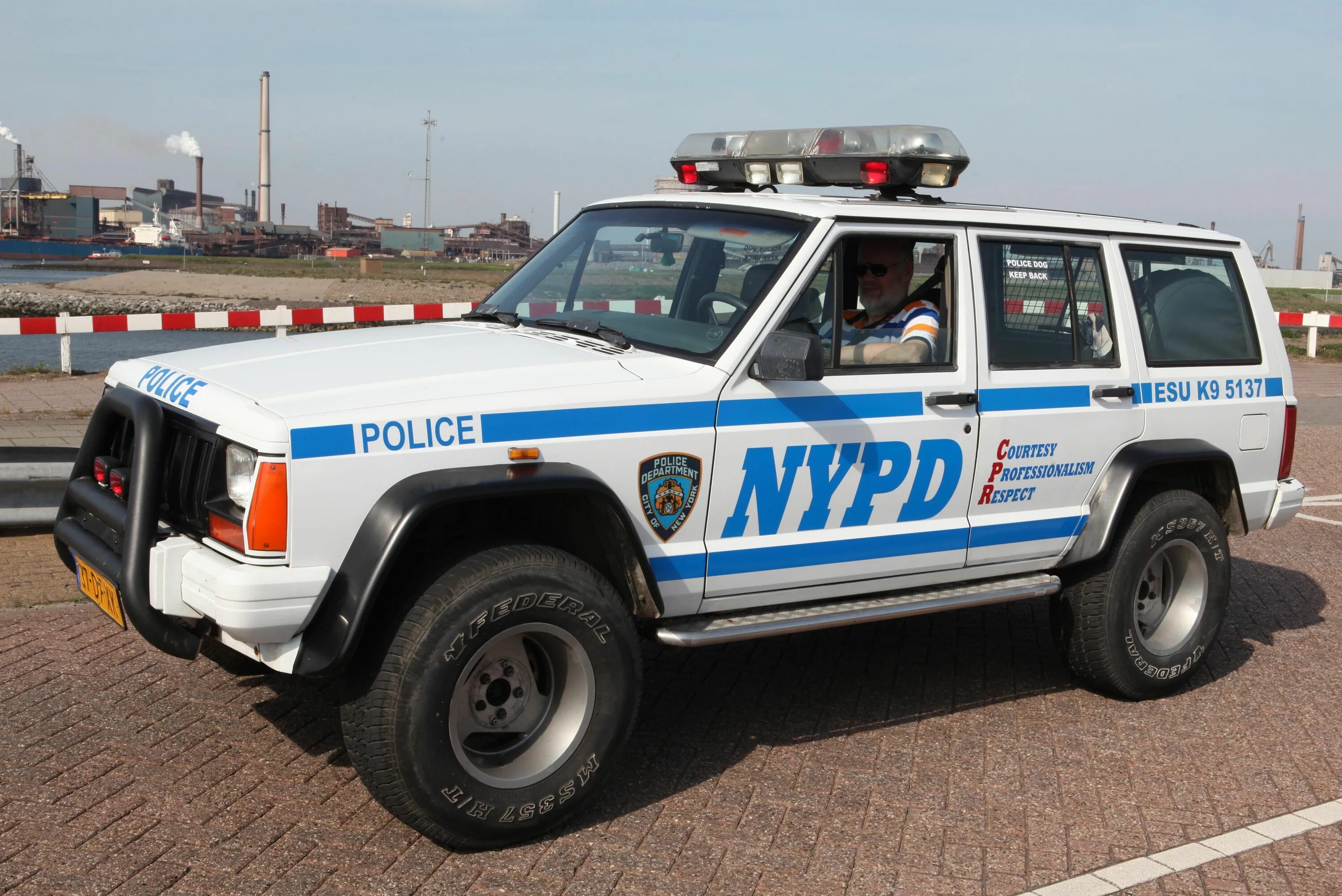 Jeep Cherokee Police. Jeep Cherokee XJ Police. Jeep Grand Cherokee Police USA. Jeep Cherokee Police 2001.