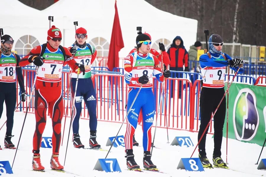 ижевская винтовка биатлон. ижевская винтовка биатлон. биатлонисты удмуртии. ижевская винтовка 2021. кайшева ульяна биатлон.