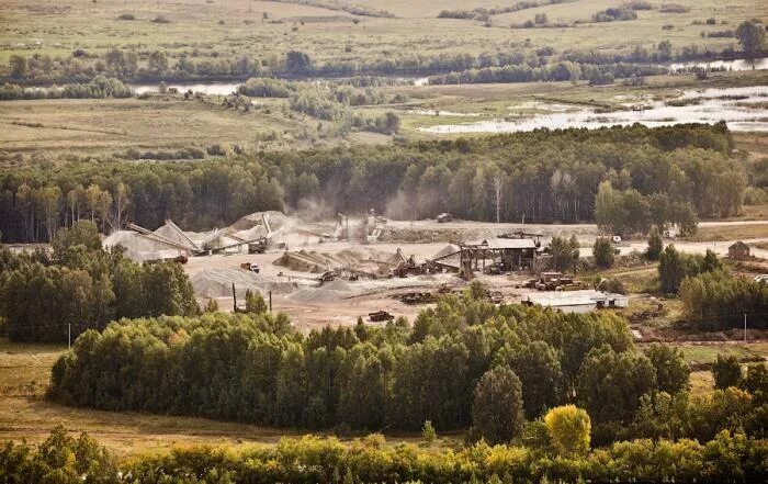 Карьер Колывань. Новосибирск Колывань скала. Карьер скала Новосибирская область. Скалинский карьер Колыванский район.