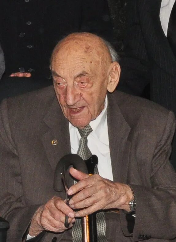 соратник королева по космосу черток. черток борис евсеевич фото с королевым. борис евсеевич черток фото. черток борис евсеевич автограф. б.