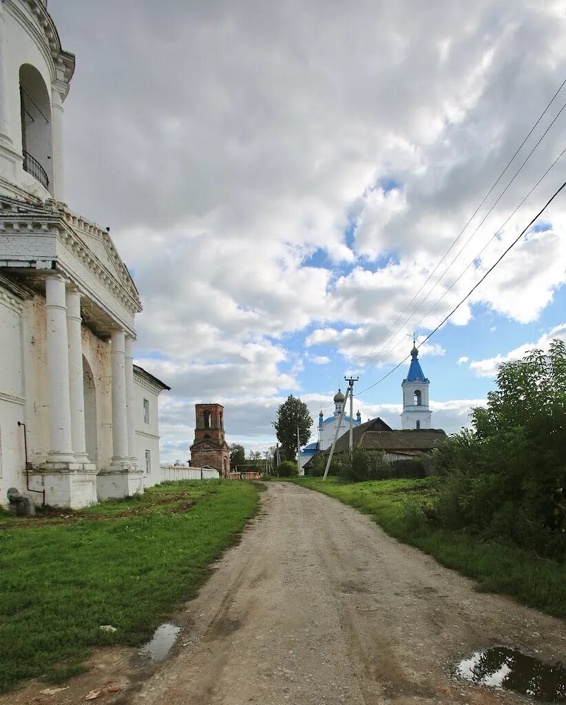 Поездка в белев. Тульская область город белев старый. Белев сын. Белев река ока. Живые картины белёв.