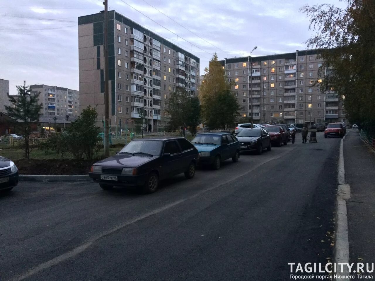 Нижний тагил алтайка. Алтайская 33 нижний тагил. Алтайский магазин нижний тагил. Алтайская 41 нижний тагил. Улица алтайская нижний тагил.