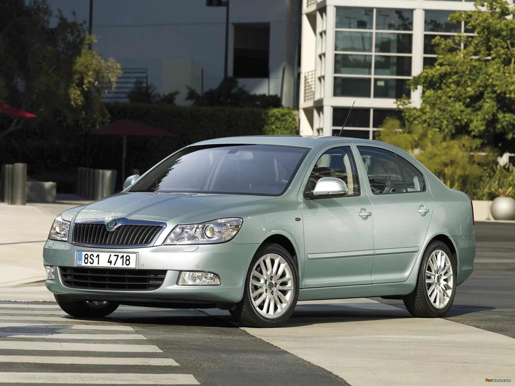 Д13 2008. Skoda Octavia 1z3. Skoda Octavia 2009 (2 поколение.