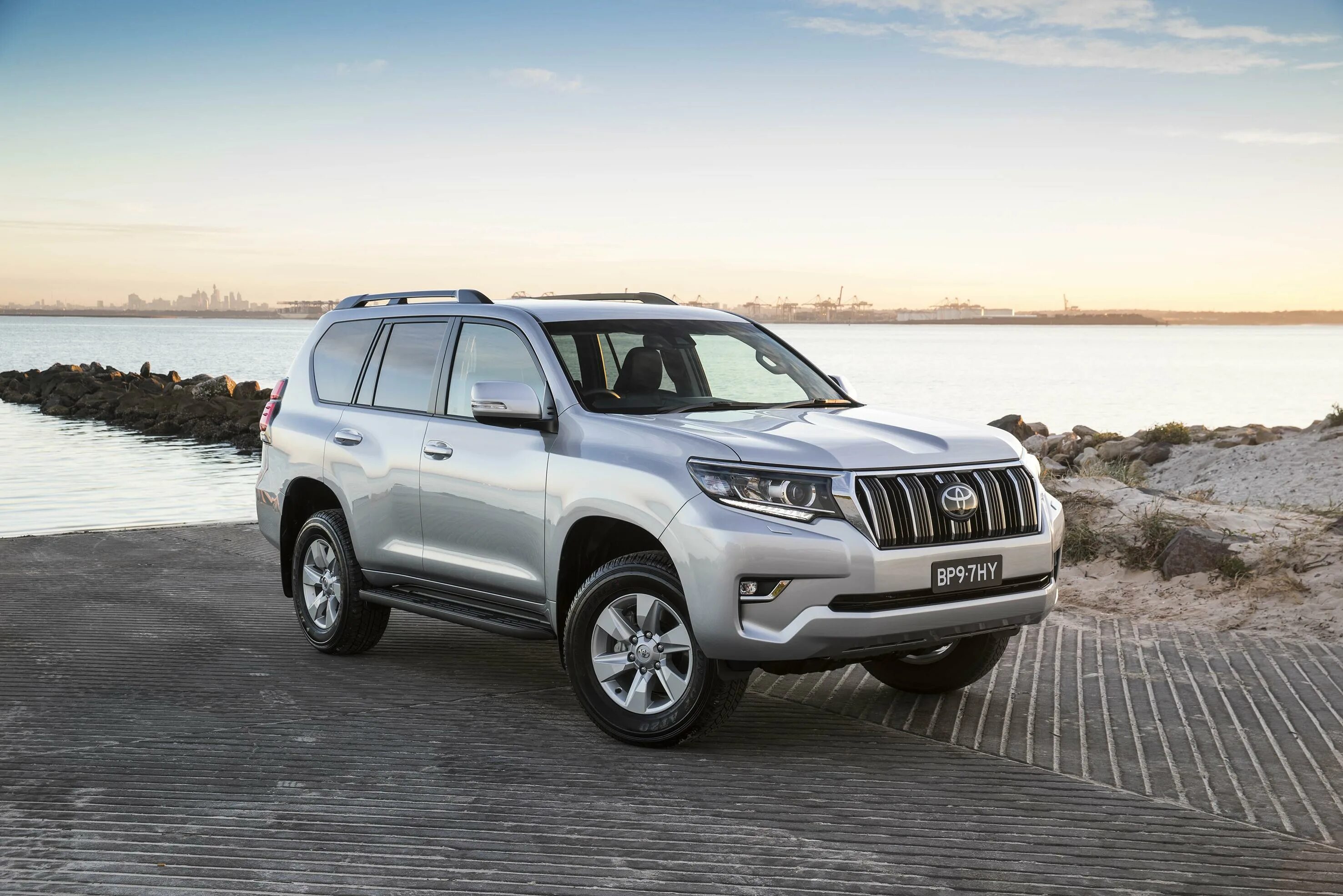 Тойота прадо 2017г. Toyota land cruiser prado 2011. Toyota land cruiser prado 2022. Мощность пра. Мощность пра.