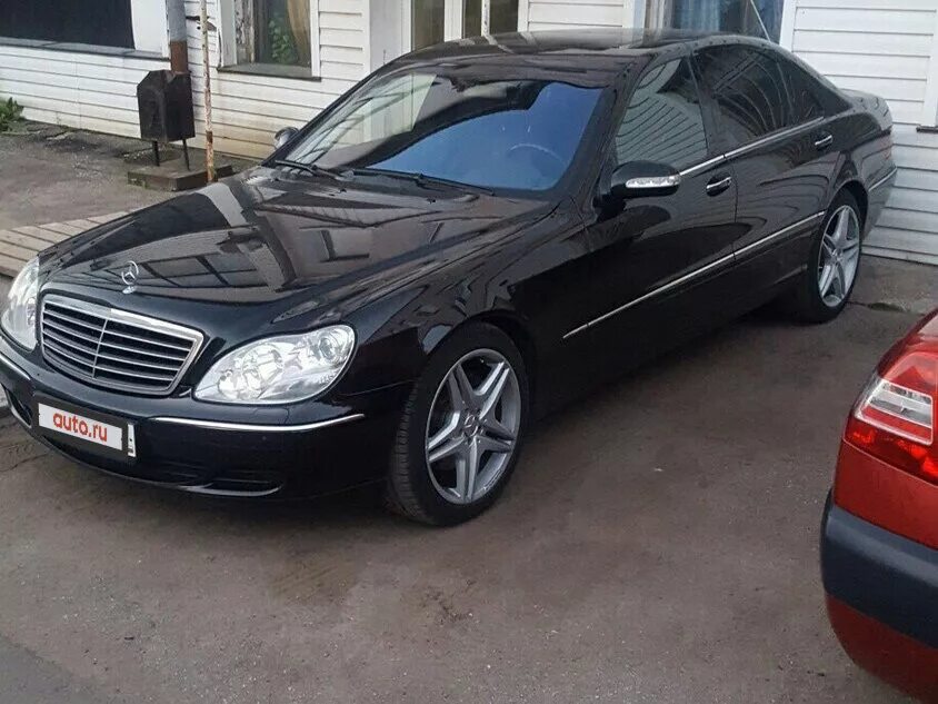 Куплю mercedes 220. Мерседес w220 2004. Мерседес s 220 чёрный. Мерседес w220 черный. Мерседес Бенц 220 черный Лонг.