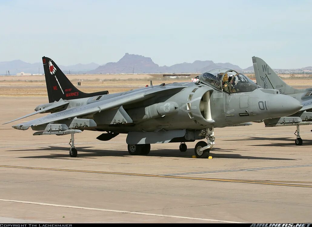 Харриер 2 самолет. Av-8b Harrier II Plus. Av7 Harrier. Harrier mk2. Av перевод