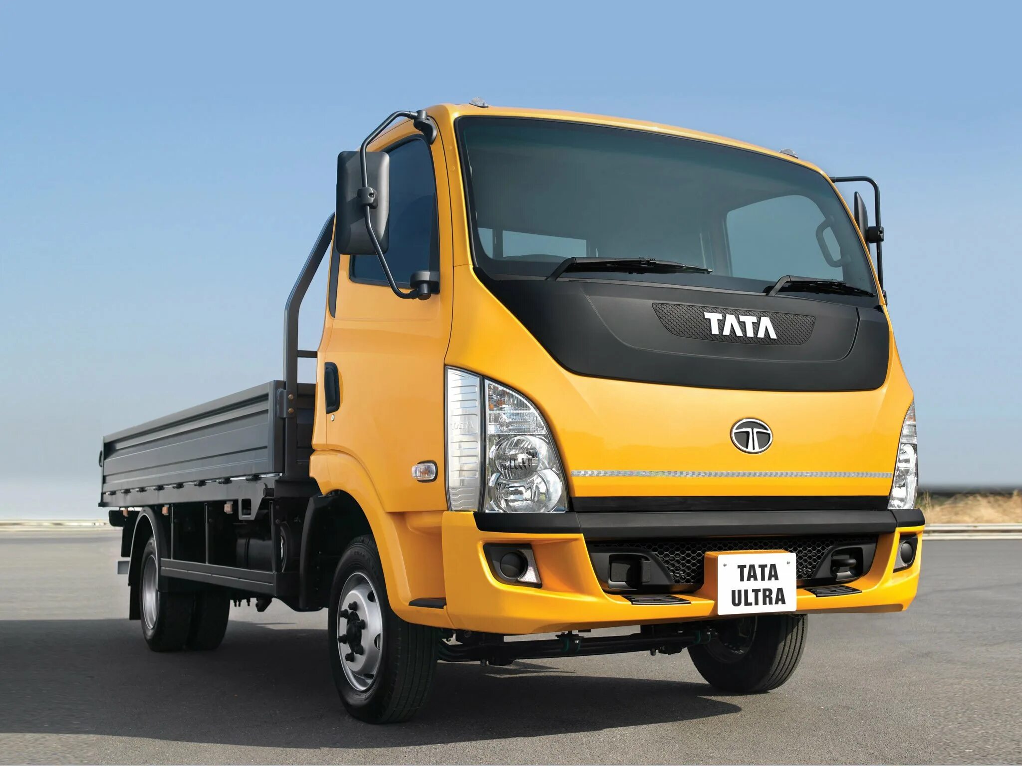 Tata Motors грузовик. Тата Моторс Грузовики. Грузовик Tata 10x2. Tata грузовик Индия. Рата тата