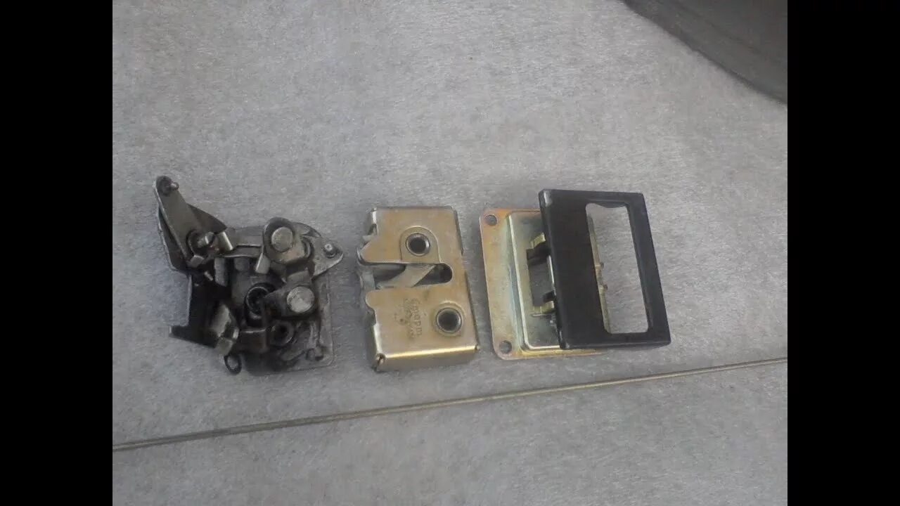 Механизм запорный сдвижной двери газ 2705. Замок сдвижной двери газель 3302. Замок на сдвижную дверь газель. Замок сдвижной двери газель бизнес наружный. Механизм замка запорный (3302-6105484;газ-3302).