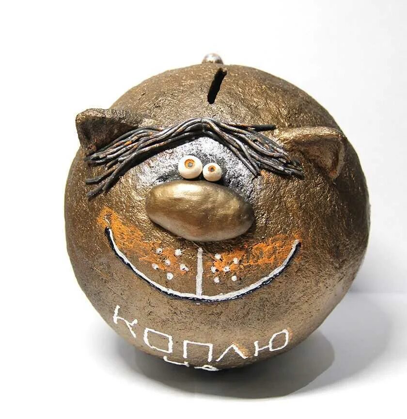 Подарок из папье маше. Копилка мастера. Фигурки из камня селенит. Кубик в технике декупаж. Копилка мастера.