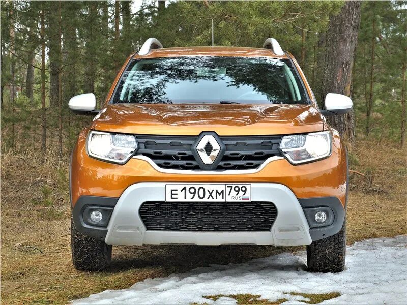 Дастер спереди. Renault Duster 2021. Ренаулт Дастер 2021. Renault Duster 2021 дизель. Renault Duster 2021 оранжевый.