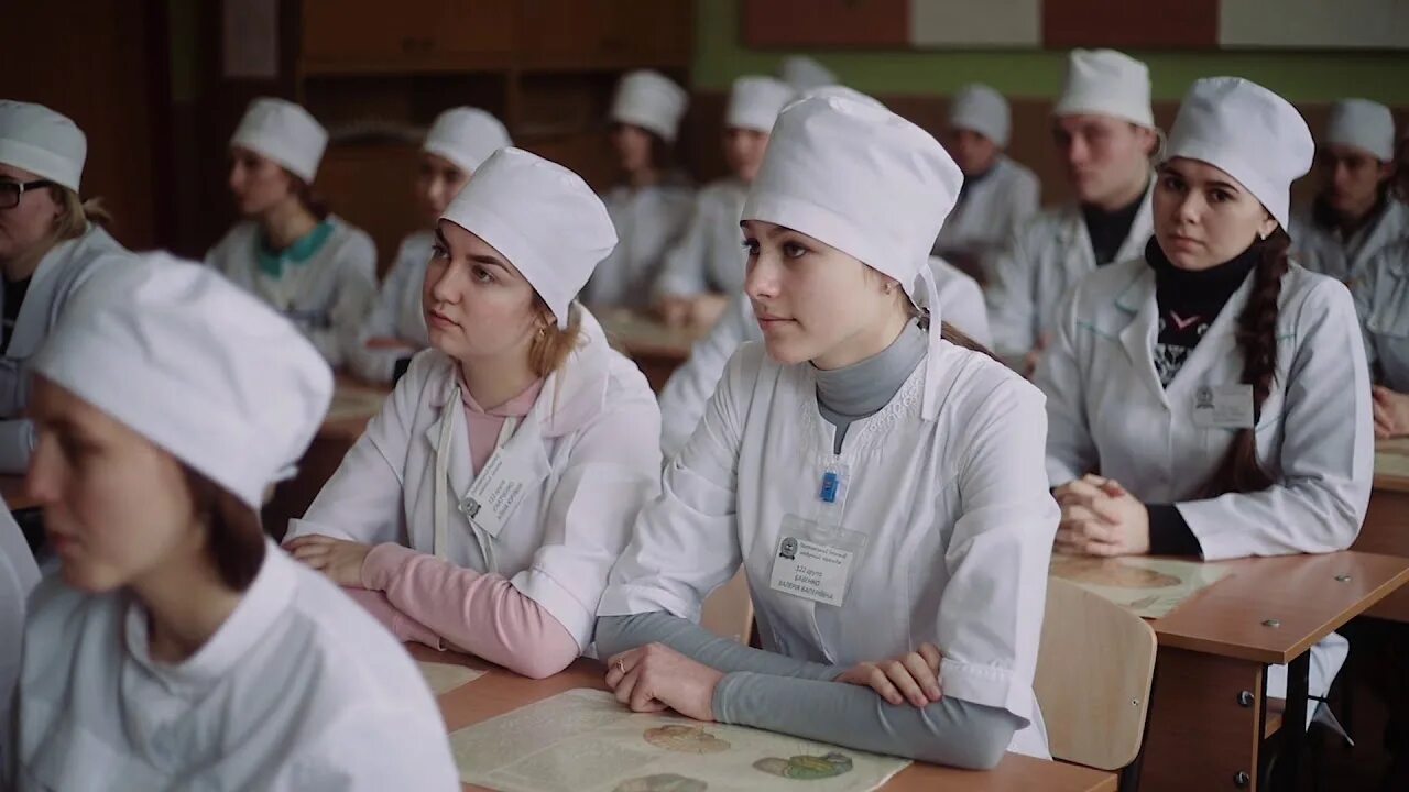 Подруги учатся в медицинском училище. Медицинский колледж (ПБМК). Пермский базовый медицинский колледж Пермь. Медицинский колледж Пермь ул. Баумана. Баумана 24 Пермь медицинский колледж.