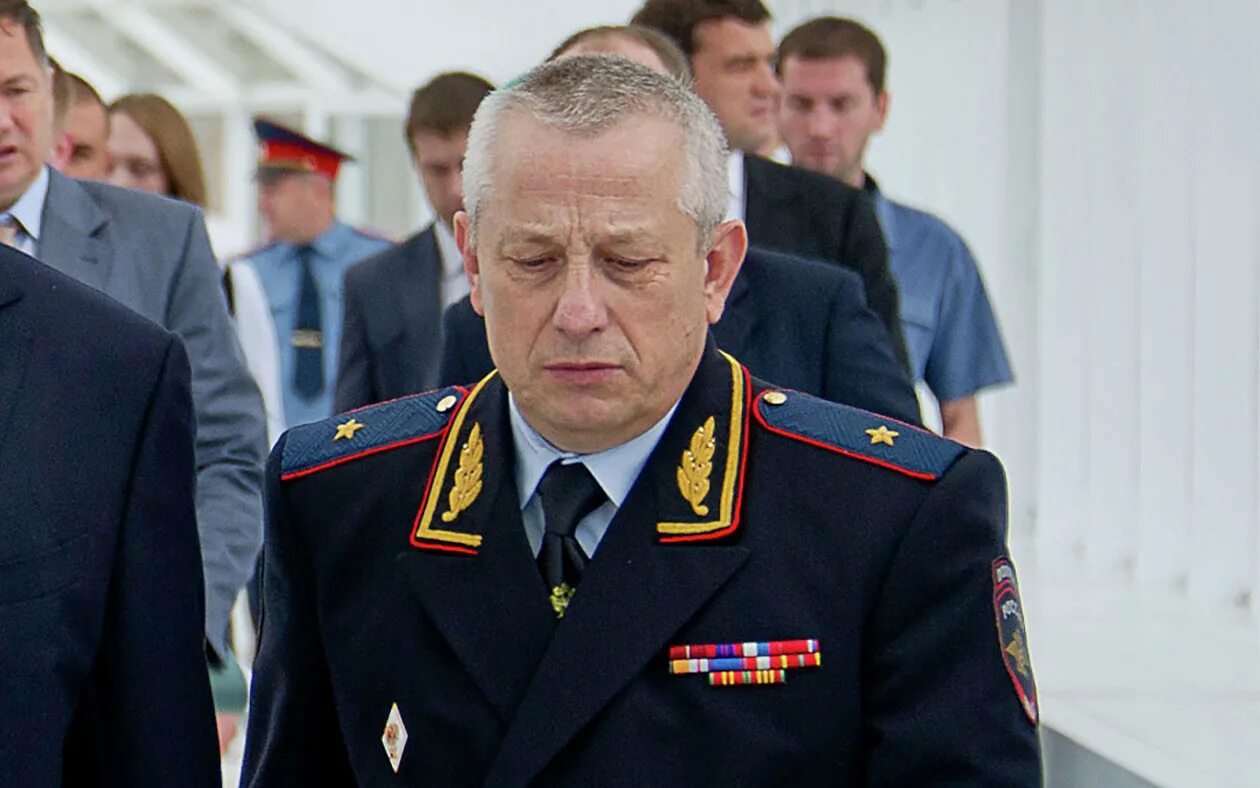Форма генерала полиции. Лаушкин генерал-майор. лаушкин алексей сергеевич. алексей лаушкин, генерал-майор полиции. алексей лаушкин мвд.