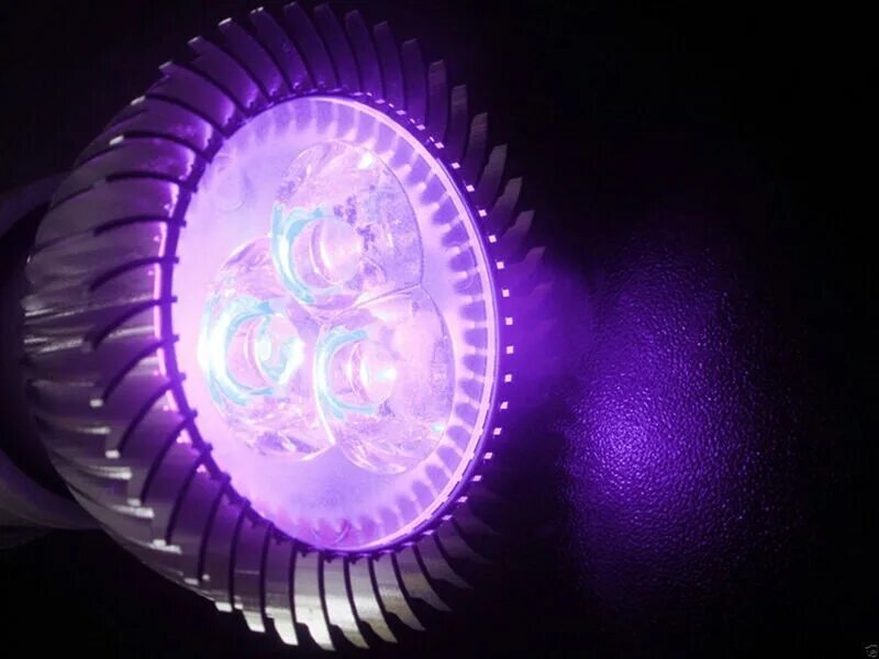 UV-250 Ultraviolet Lamp. Ультрафиолетовое излучение. Ультрафиолетовые лучи. Ультрафиолетовая лампа физика.