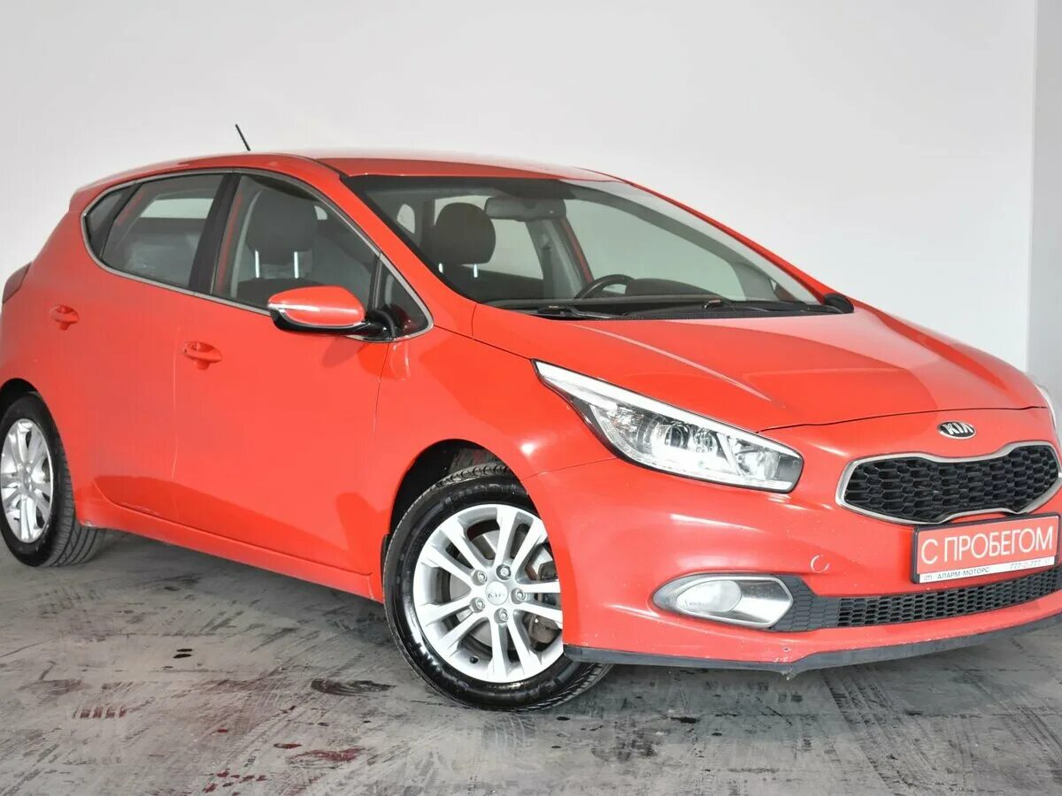 Киа сид хэтчбек 2013. Kia Ceed 2013 хэтчбек. Kia Ceed 2013 хэтчбек красный. Kia Ceed купе 2013. Кия СИД хэтчбек 2013.