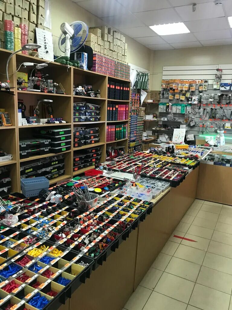 магазины радиодеталей в санкт петербурге. магазин радиодеталей в спб. магазин радиоэлектроники спб. магазин радиодеталей на коломяжском проспекте 26 спб. магазин радиодеталей в спб.