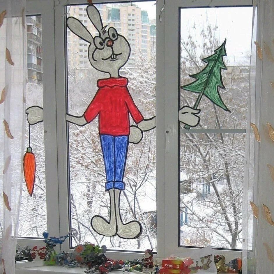 Красивые рисунки на окна. Новогодние рисунки на окнах. Новогодние рисунки на окнах гуашью. Окно рисунок. Разрисованные окна.