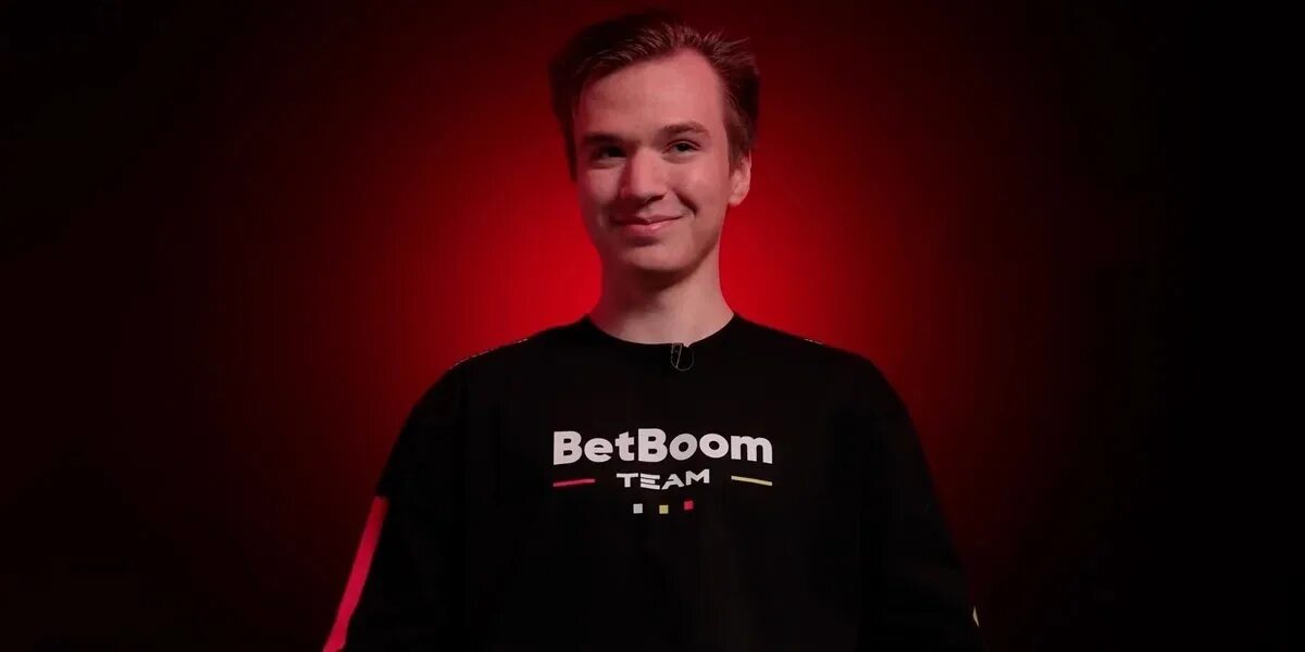 Новый состав betboom dota 2. Gpk betboom. Дота, интервью у. Betboom team. Найтфолл дота 2.