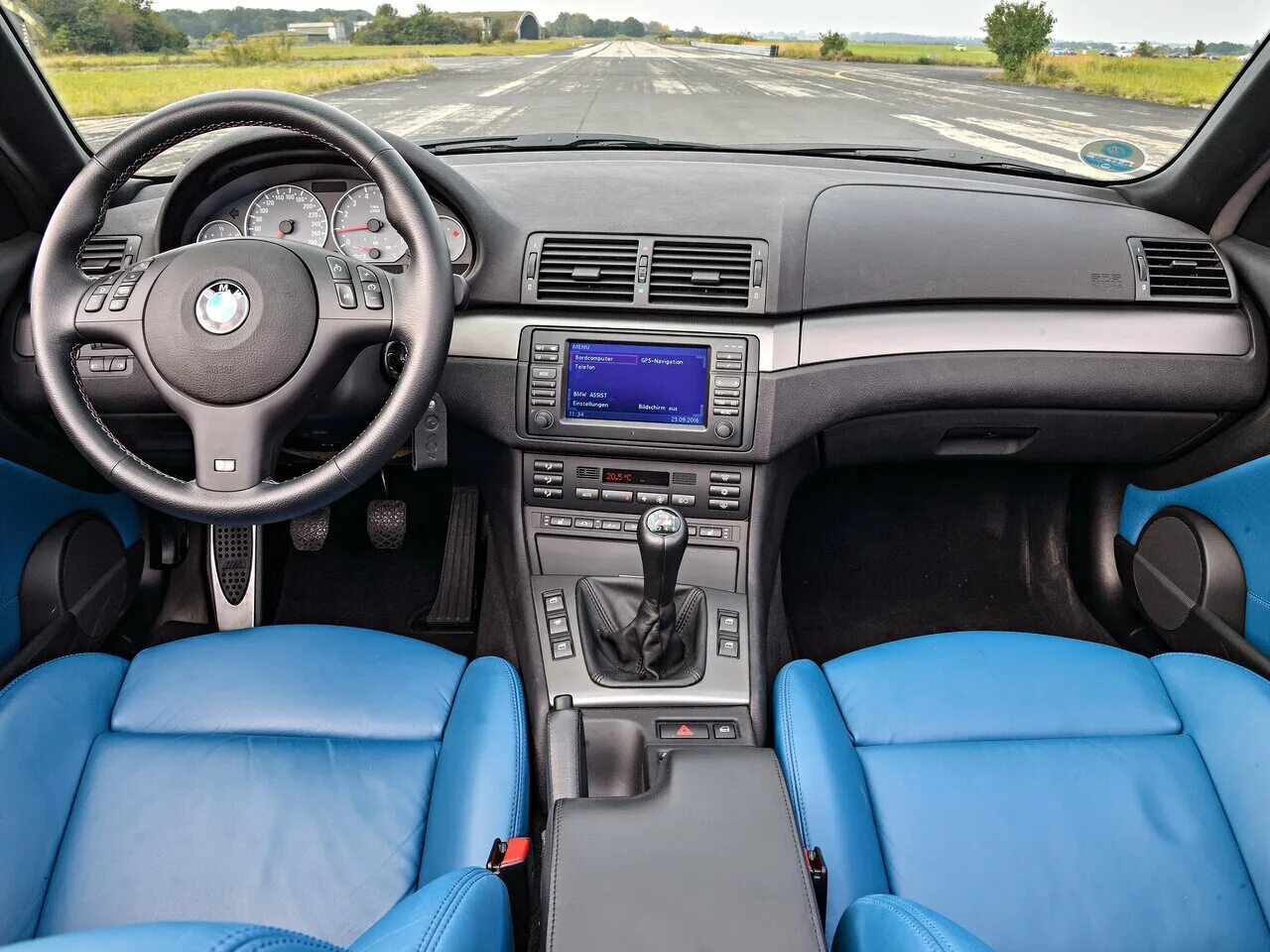 Автомат е46. BMW m3 e46 салон. BMW 3 e46 салон. BMW m3 e46 Coupe салон. BMW e46 Interior.