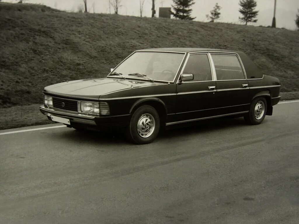 Tatra 613. Tatra t613. татра 613 кабриолет. tatra t613 613-3. tatra t613 3.5 мт.