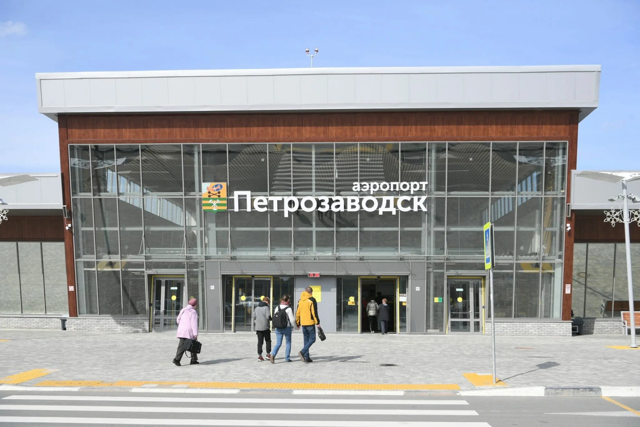 Маршрут петрозаводск казань на машине. Орел в петрозаводске. От екатеринбурга до петрозаводска. От екатеринбурга до петрозаводска. Петрозаводск казань расстояние.