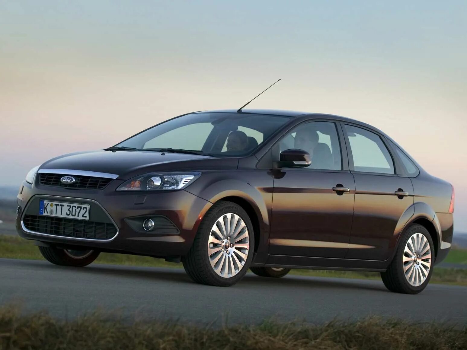 Фокус 71. Ford Focus 2008 седан. Ford Focus 2 седан 2008. Форд фокус 2008-2010 с. Форд фокус 3 седан 2008.