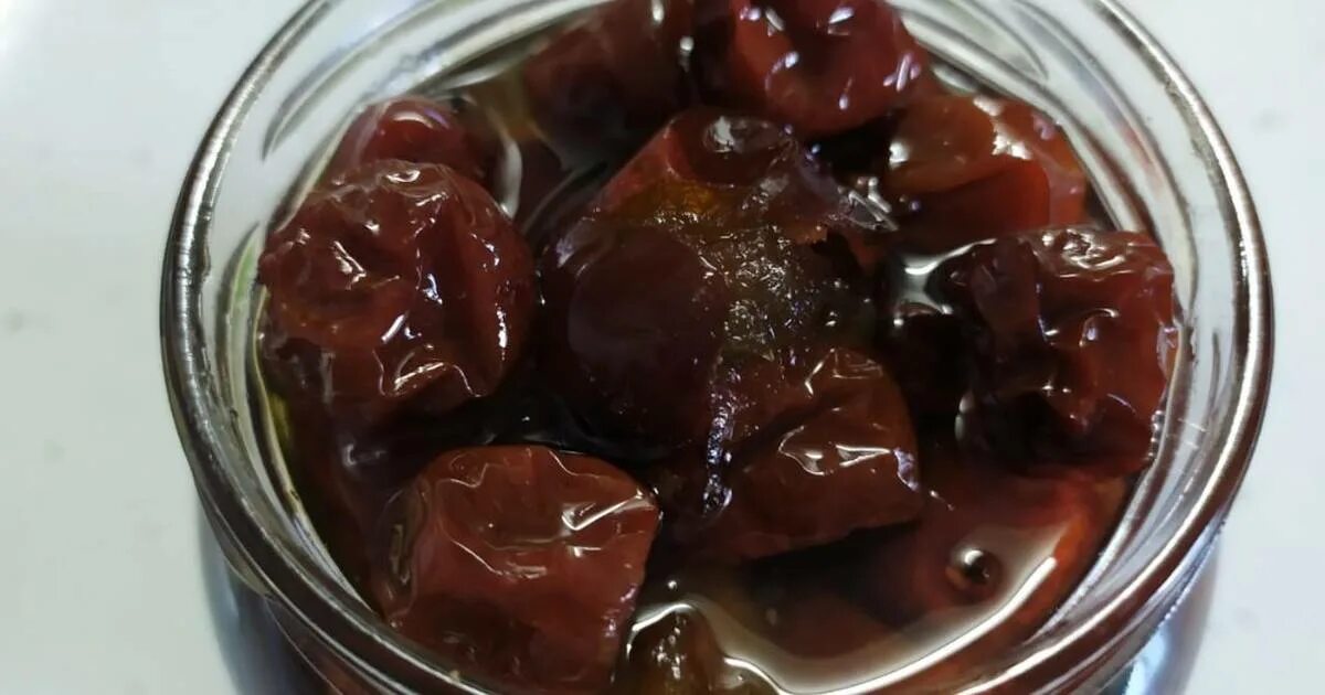 Варенье из фиников. Варенье из зизифуса крымского. Варенье из зизифуса. Варенье из фиников унаби. Финики варенье.