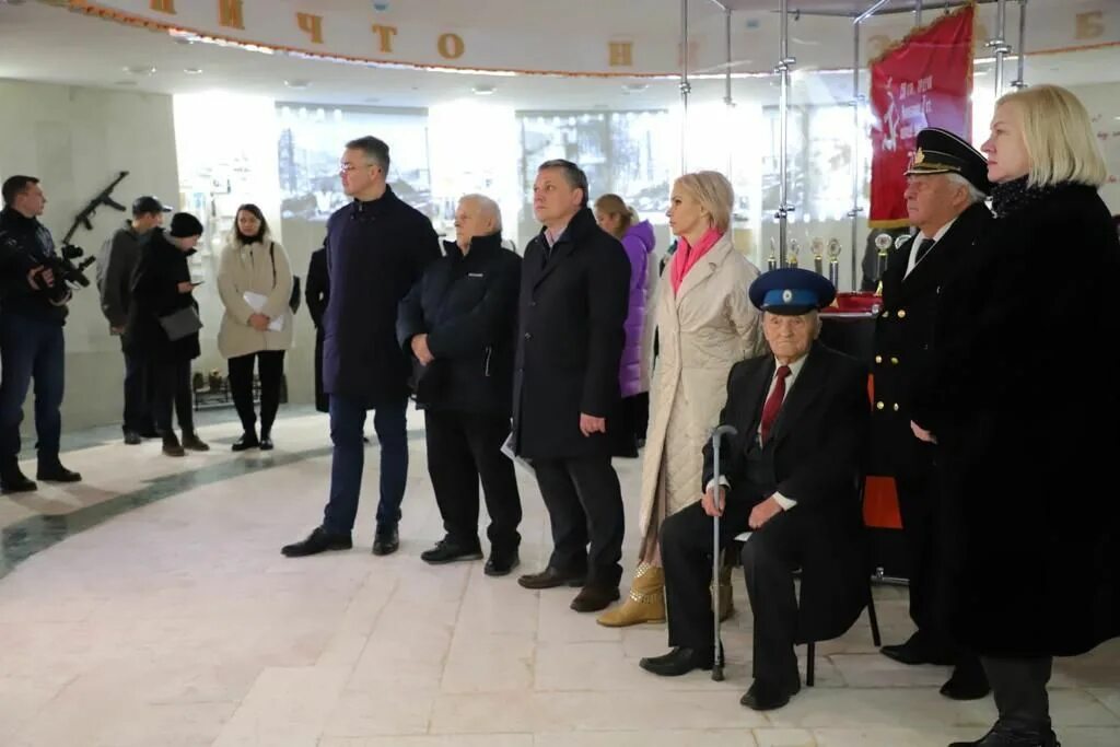 Лев николаевич травнев мэр. Музей каменных древностей пятигорск вид сверху. Пятигорск события сегодня последние свежие. Новости пятигорска сегодня последние свежие события. 11 школа пятигорск после реконструкции.