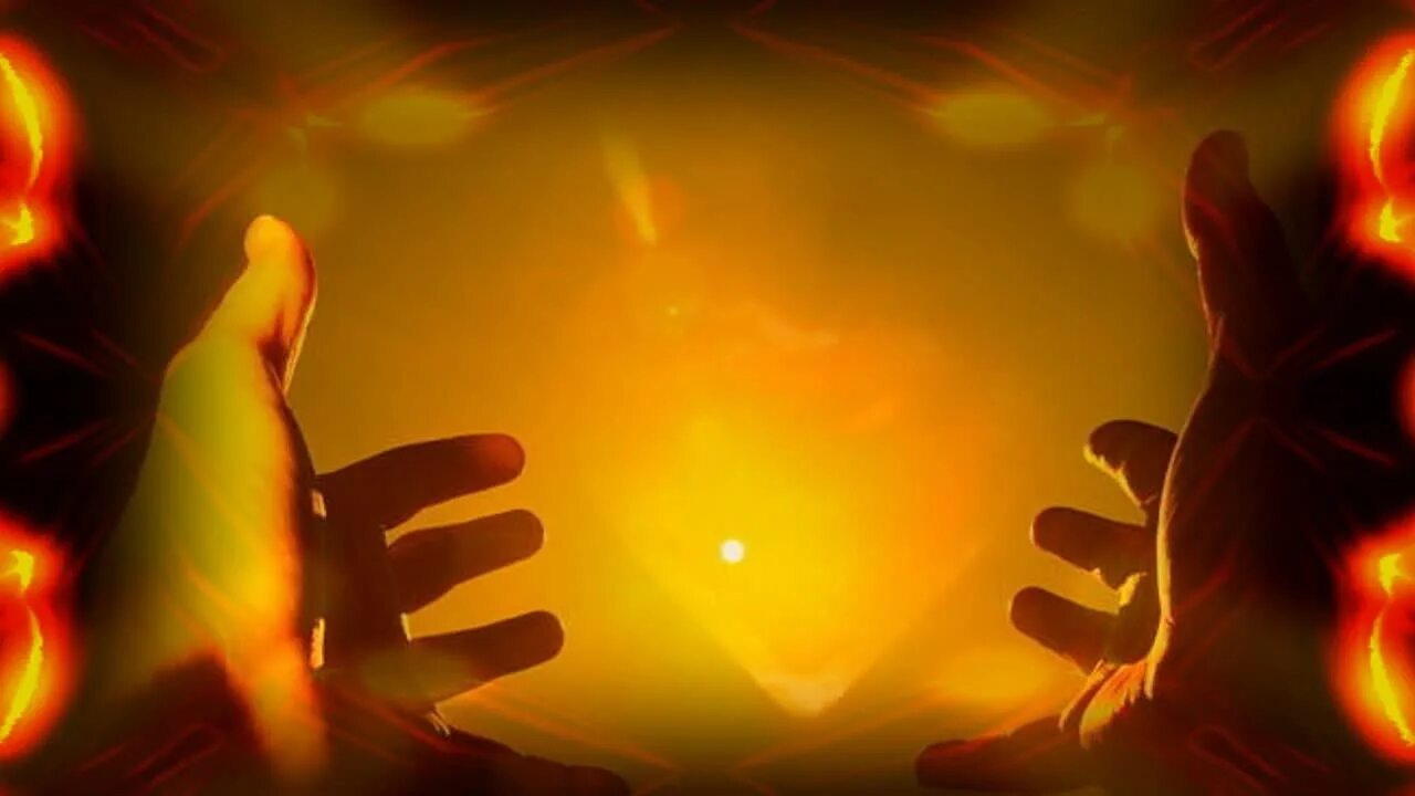 Огонь свечи стихи. Стих лампада. Тепло человеческой души. Девушка в сердце. Пусть горит огонек.