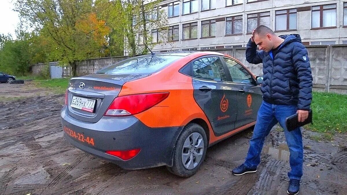 Volkswagen polo каршеринг технопарк. Делимобиль машины. Перегонщик делимобиль вакансия. Перегонщик делимобиль вакансия. Фольксваген поло каршеринг делимобиль.