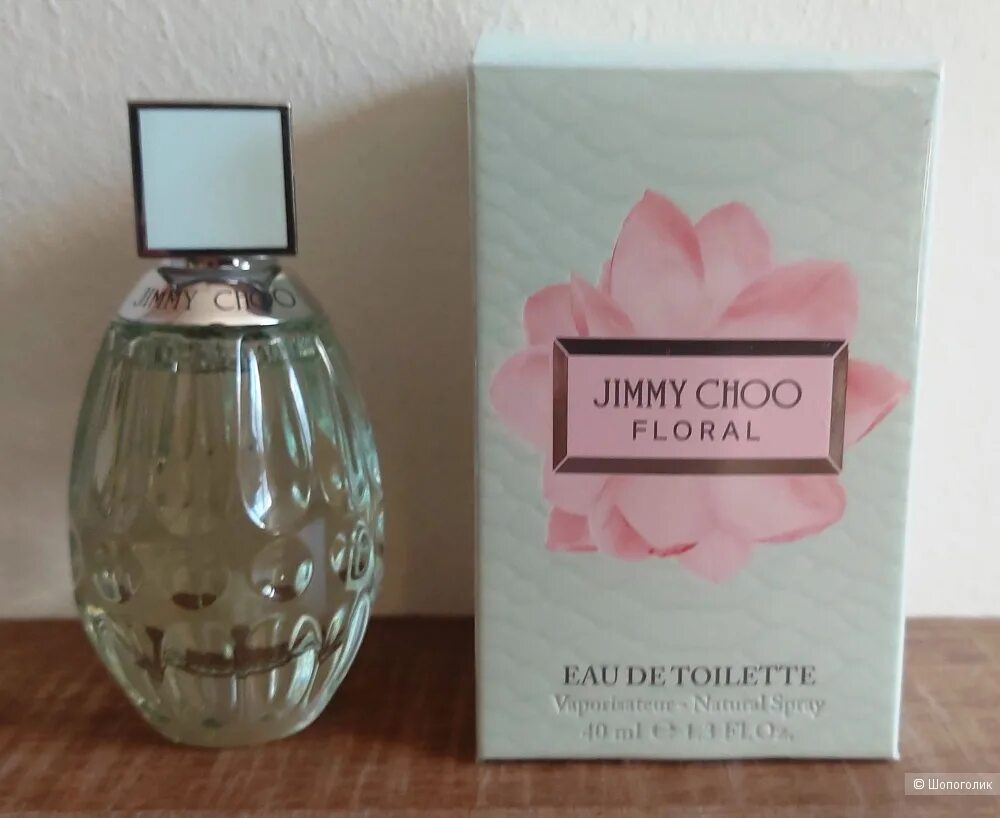 Jimmy choo flower. Jimmy choo floral духи. jimmy choo floral 40 мл. джимми чу духи флорал летуаль. jimmy choo floral в руках.