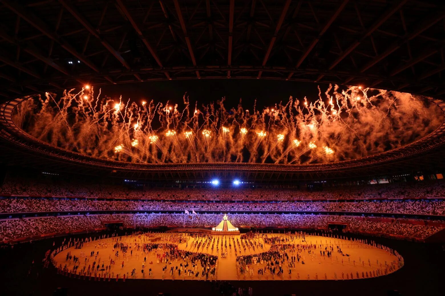 Смотришь открытие олимпиады. Олимпийский огонь в Пекине 2022. Церемония открытия Олимпийских игр в Токио. Открытие олимпиады. Церемония открытия летних Олимпийских игр 2020.