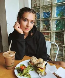 Rachel cooking